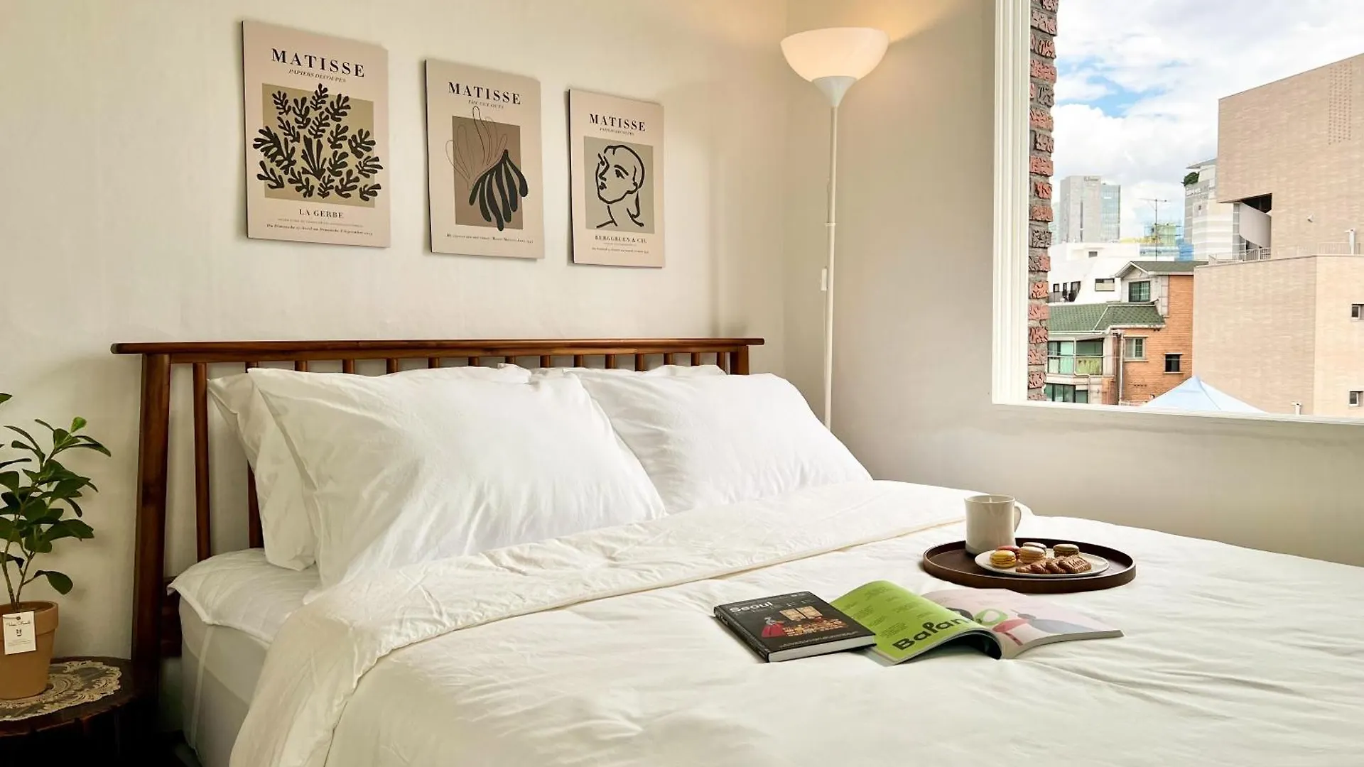 The Cozy Nonhyeon, Gangnam Eonju Station 5 Min, 2 Bedrooms, Premium Beds, Value For Money, Biz Trip Seoul South Korea