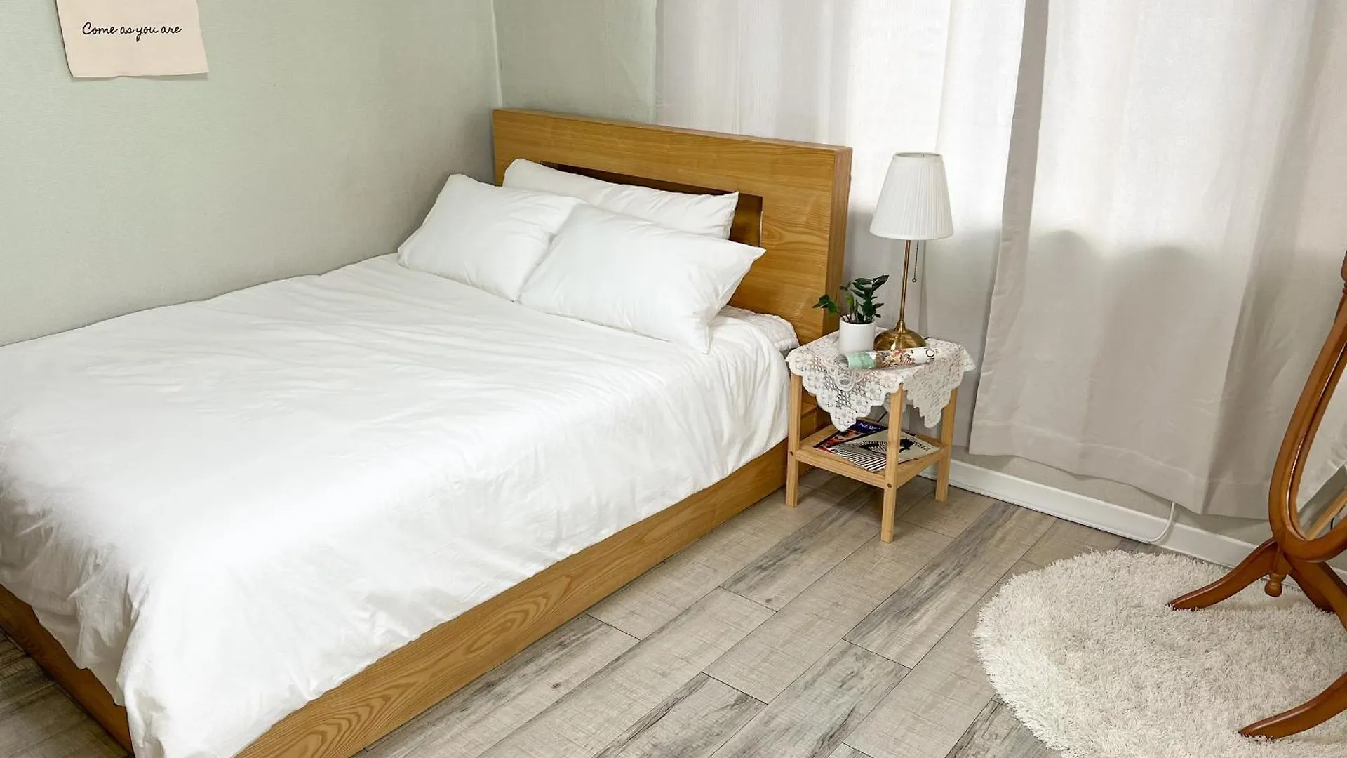 The Cozy Nonhyeon, Gangnam Eonju Station 5 Min, 2 Bedrooms, Premium Beds, Value For Money, Biz Trip Seoul South Korea