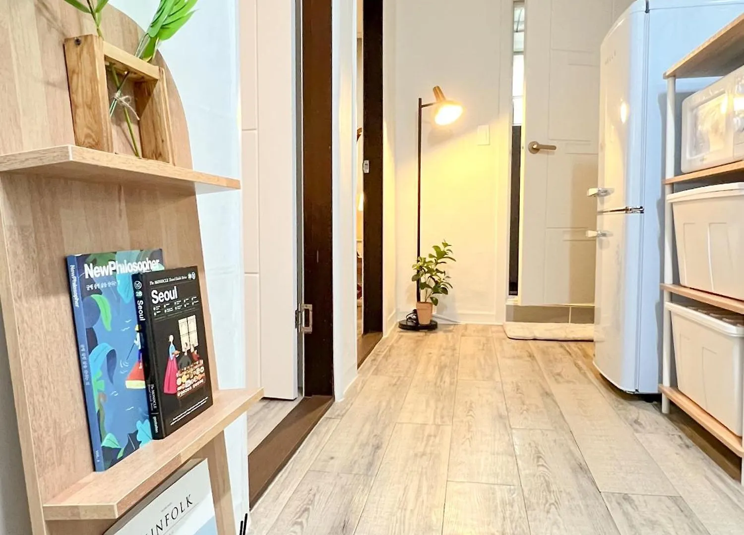 Apartment The Cozy Nonhyeon, Gangnam Eonju Station 5 Min, 2 Bedrooms, Premium Beds, Value For Money, Biz Trip Seoul